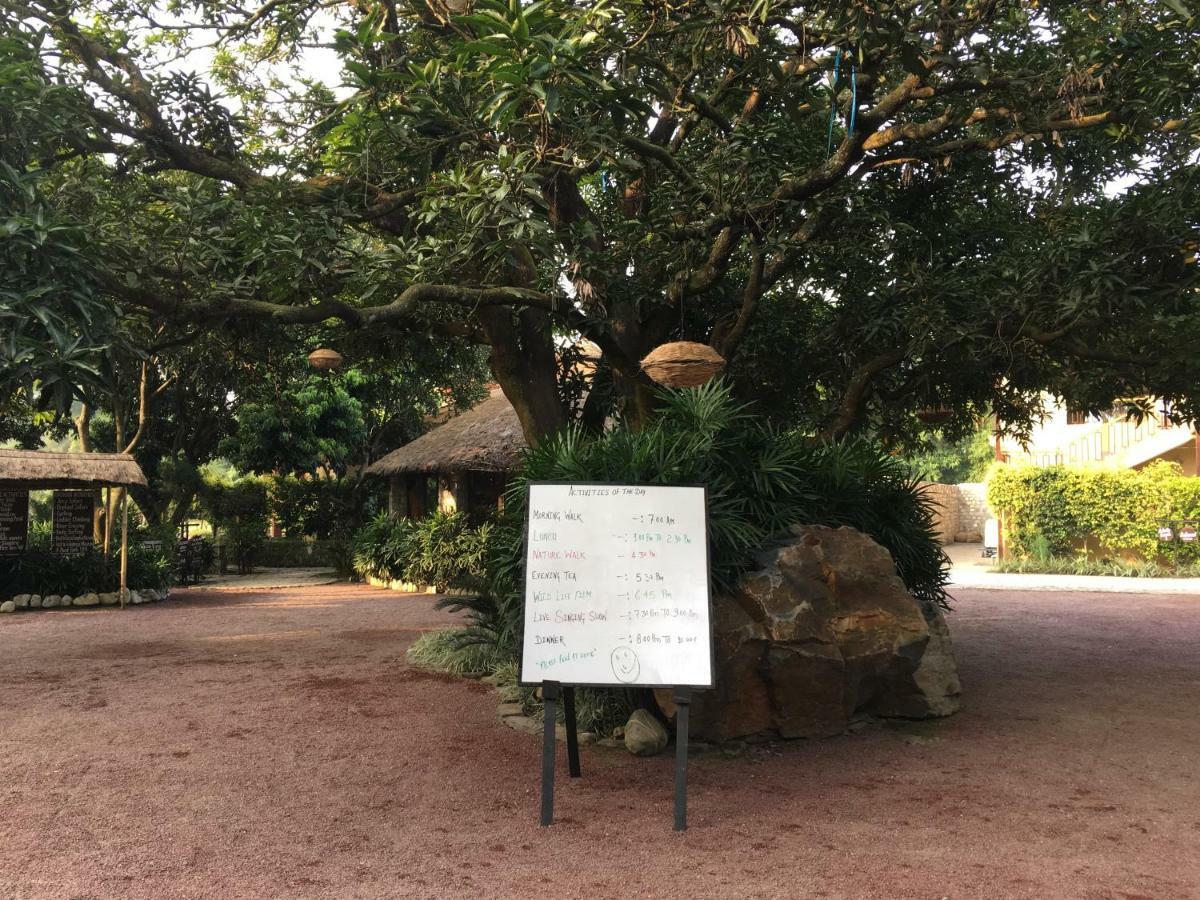 Corbett Wild Iris Spa And Resort Rāmnagar Exterior foto